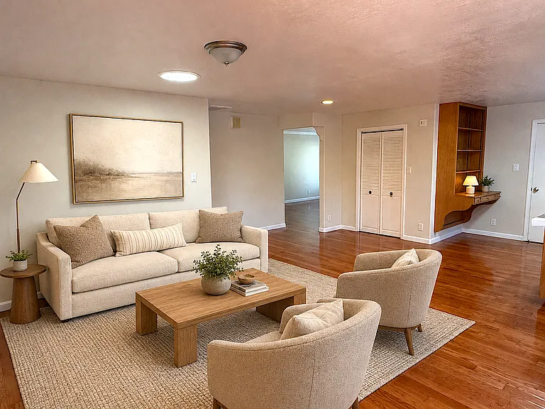 786 Eden Ave — Photo 4
