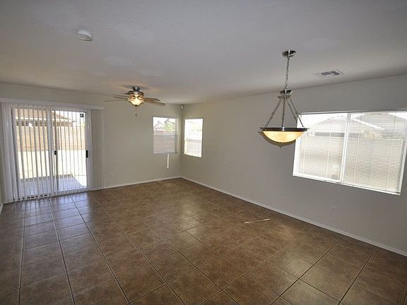 3rd image of 11528 W Green Dr
