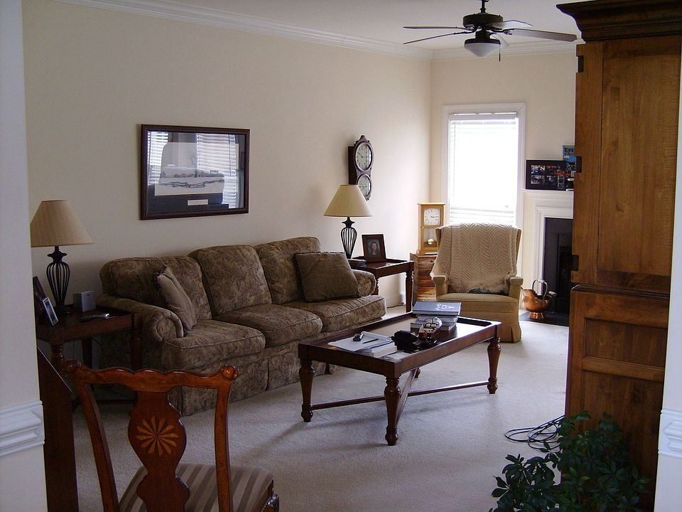 Spacious Living Room