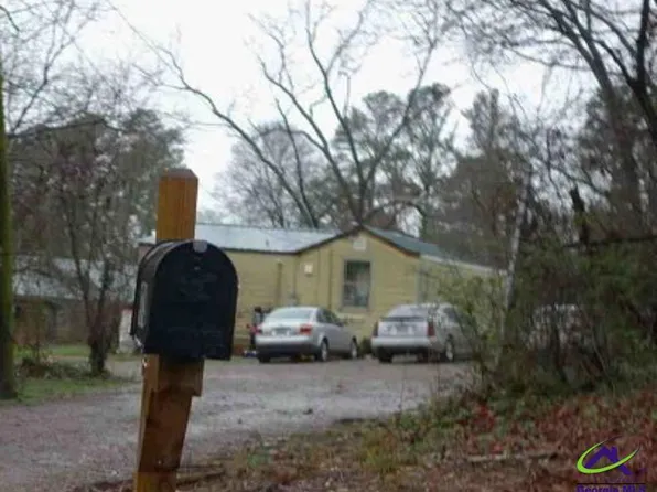 978 W Ridge Rd, Gainesville, GA 30501