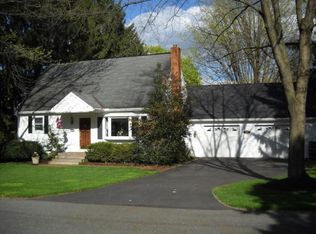 1139 Kenneth Dr, Lancaster, PA 17601