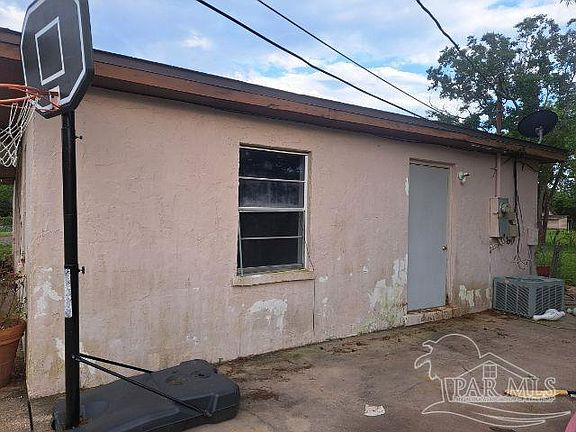 4th image of 5701 Perkins St