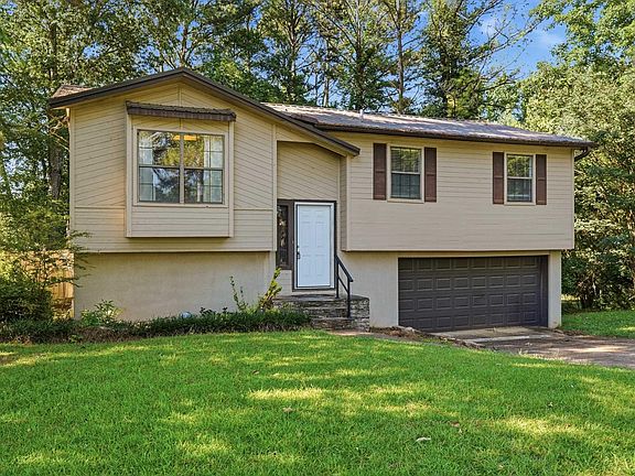 2nd image of 211 Rine Dr