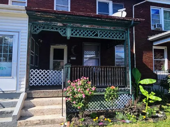 1722 Paxton St, Harrisburg, PA 17104