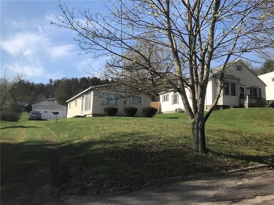 1st image of 231 Stevens St
