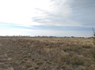 427 E Goldenrod Dr, Pueblo West, CO 81007
