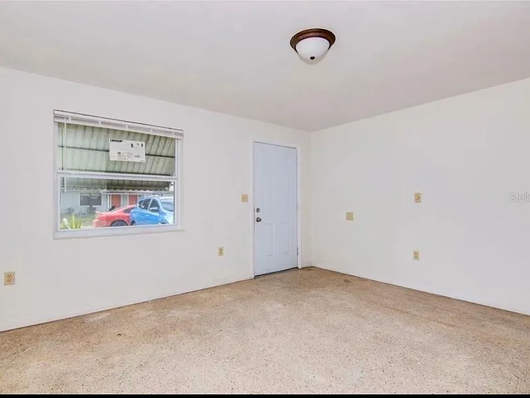433 Dogwood Ct #433 & 435 — Photo 3