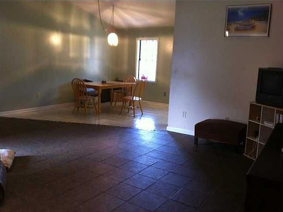 5th image of 103 Calypso Ln