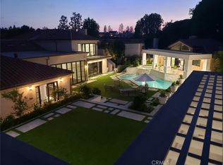 4 Inverness Ln, Newport Beach, CA 92660