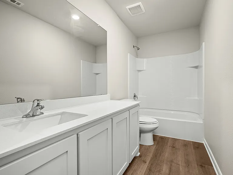 Delano Estates — Photo 42
