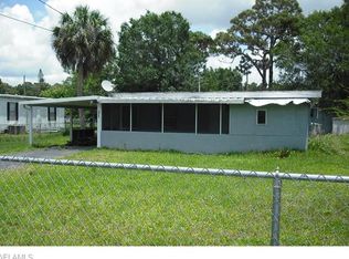 377 Oasis Park Rd, Fort Myers, FL 33905