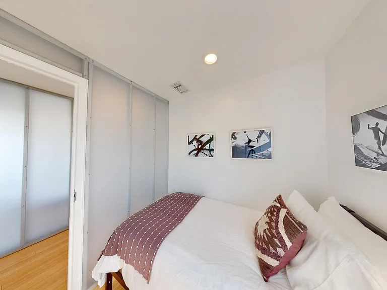 1410 Pacific Ave — Photo 39
