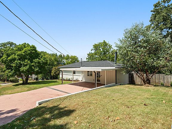 5th image of 1109 Hardwick Ln