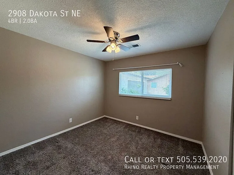2908 Dakota St NE — Photo 11