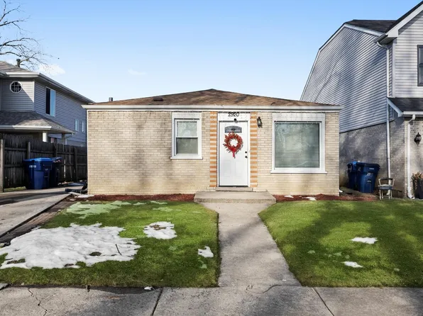 2920 141st St, Blue Island, IL 60406