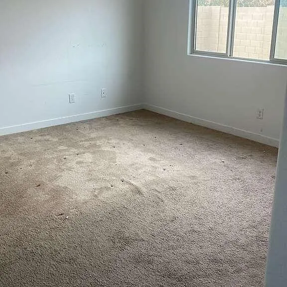 1318 E Irwin Ave — Photo 9