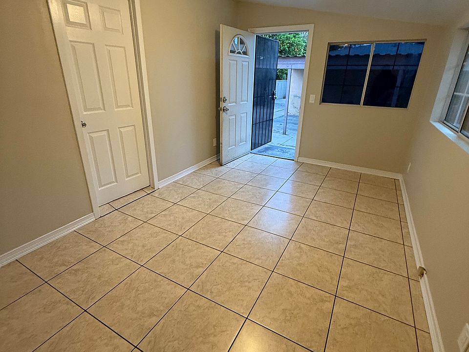 1st image of 659 S La Verne Ave #2
