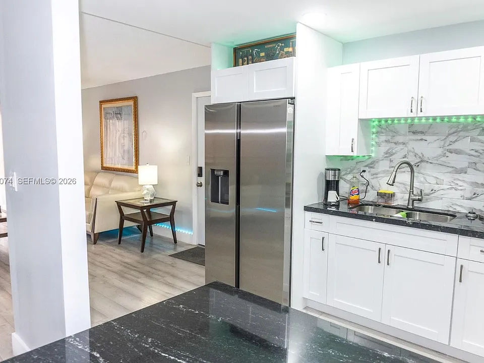 6190 W 19th Ave #201