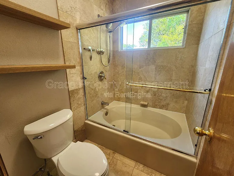 11725 Chase Ct — Photo 18