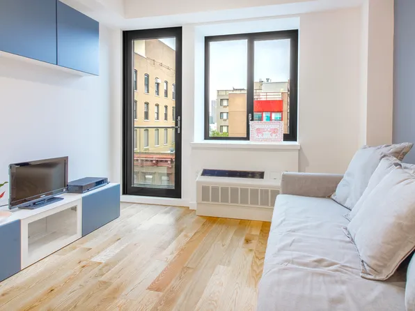 51 East 131st Street image 7 of 11