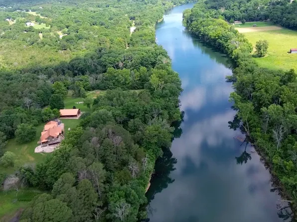 263 County Road 212, Eureka Springs, AR 72631