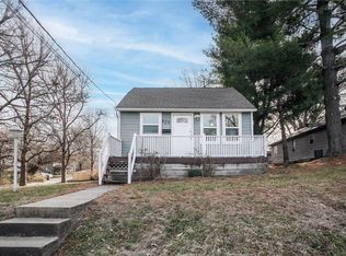 825 N Fuller St, Independence, MO 64050