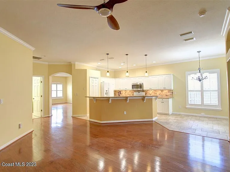 1648 Kestrel Ct — Photo 27