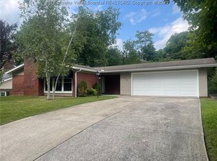 5742 Glen Carla Dr, Huntington, WV 25705