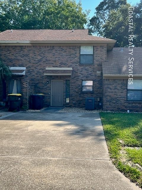 1st image of 27 Cape Dr NW APT B
