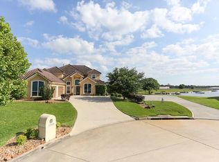 12345 White Oak Point, Conroe, TX 77304