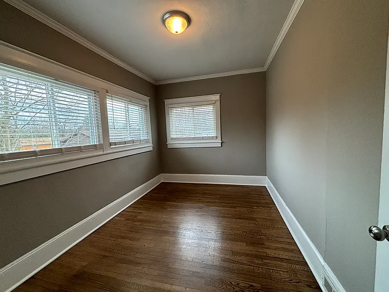 214 N Patterson St — Photo 27