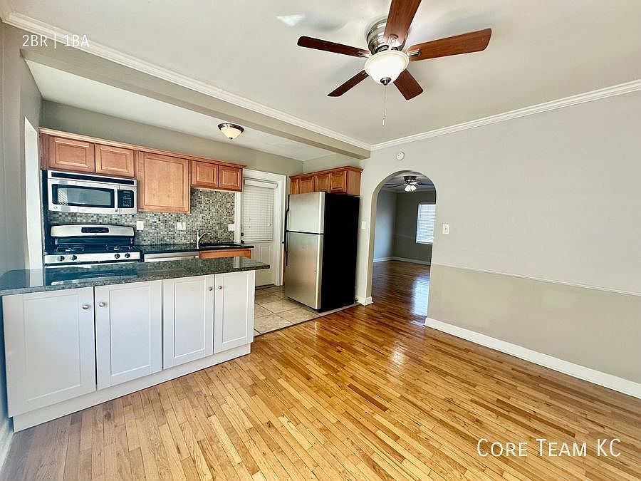 1st image of 1107 W 45th St #1