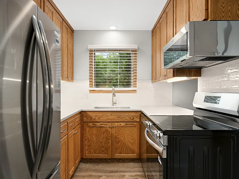 1349 Easter Ln — Photo 14
