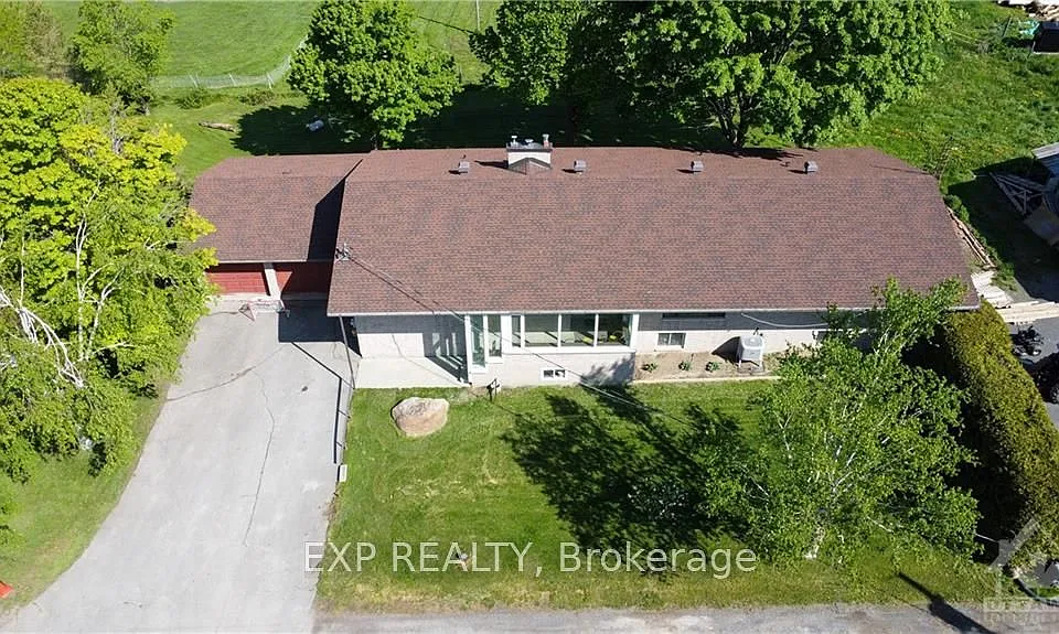 5849 Third Line Rd N
