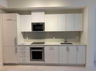 330 Richmond St W #1717-C01, Toronto, ON M5V 0M4