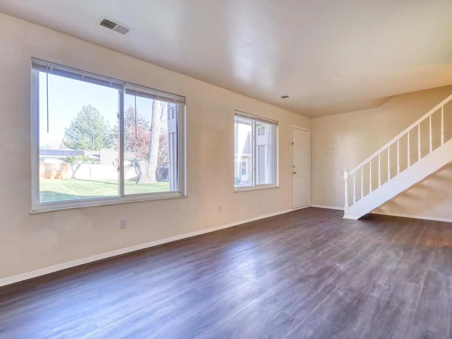 2 bed, 1164 sqft, $1,800 — Photo 3