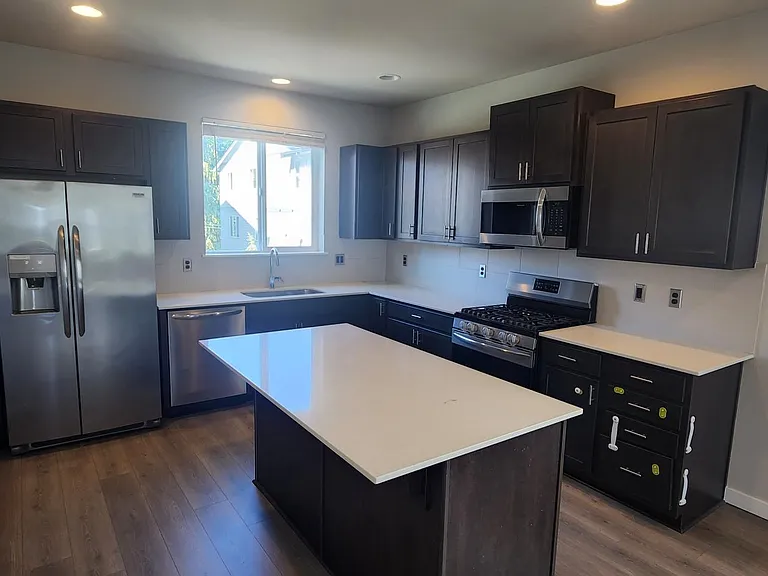 19325 35th Dr SE #A — Photo 4