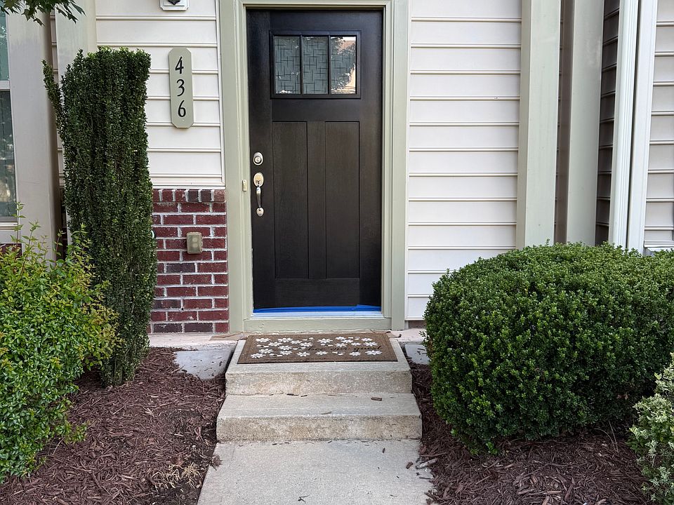 1st image of 436 Carthage Ct