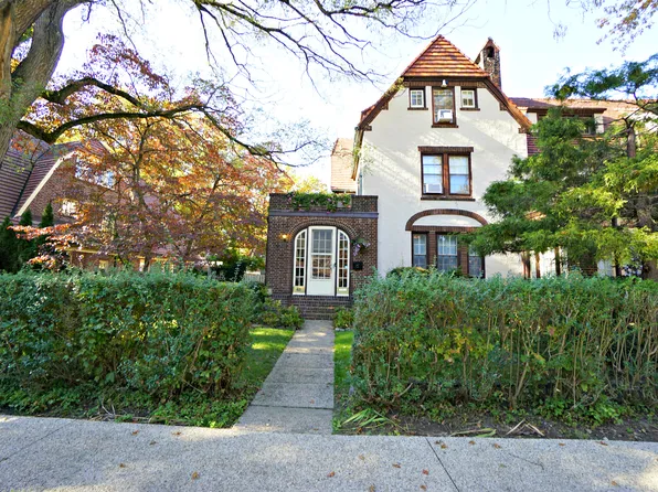 61 Summer Street image 1 of 27