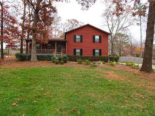 1st image of 323 Doeskin Ln SE
