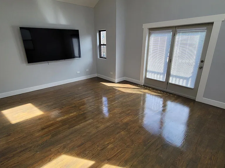 3136 W Fillmore St #3 — Photo 6