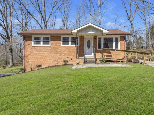 1002 Ward Ln, Kingston Springs, TN 37082