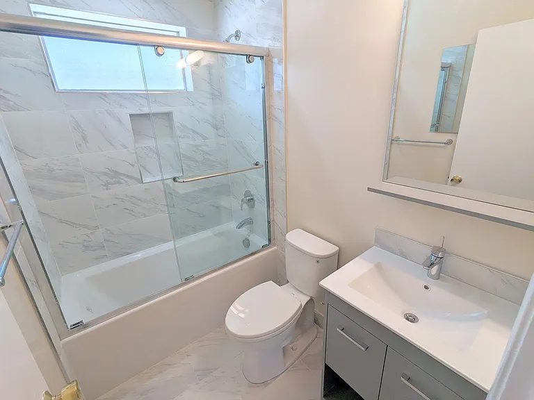 2022 Trousdale — Photo 4