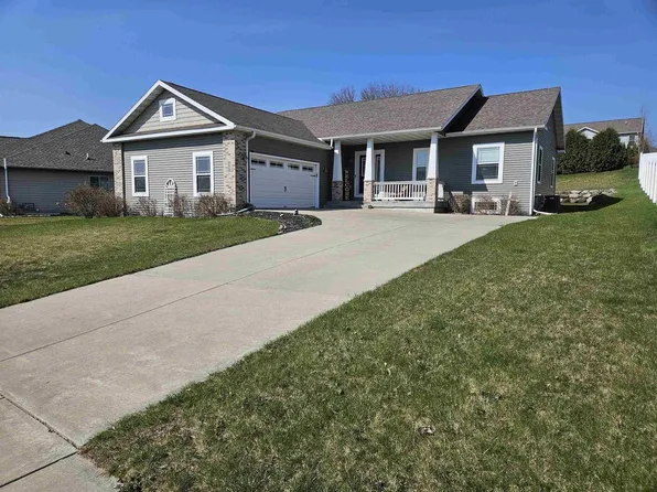 212 Chapel Hill Drive, Johnson Creek, WI 53038