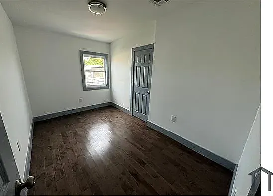 1 bed, $1,250 — Photo 1