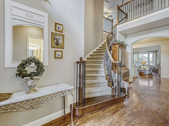 4th image of 1425 Wildrye Rdg