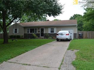 12600 E Erickson Rd, Independence, MO 64055