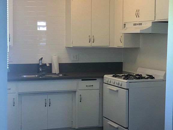 2nd image of 434 W Harvard St #4