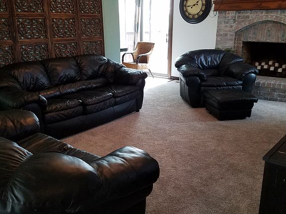 Family Room 1