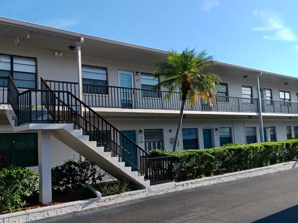 5967 Terrace Park Dr N Unit 209, Saint Petersburg, FL 33709